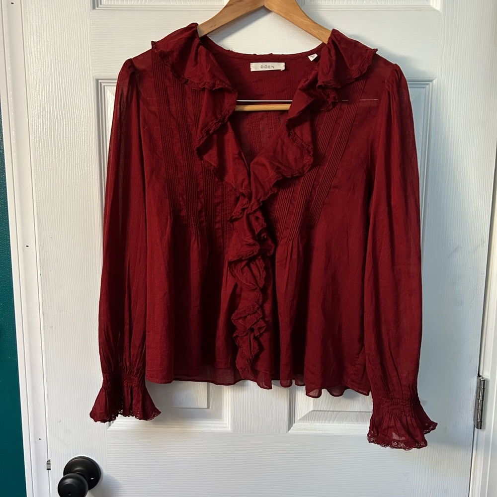 Doen Red Ruffled Long Sleeve Blouse